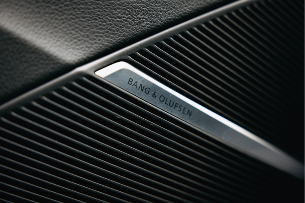 Audi RSQ8 4.0 TFSI RSQ8 quattro | ABT-R | 1 of 125 | Keramisch | Full Carbon | Verwarmde en verkoelde sportstoelen | B/O |