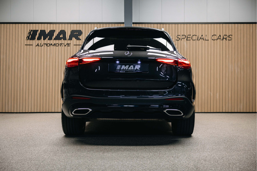 Mercedes-Benz GLC 300e 4MATIC AMG Line | Pano | Stoelverwarming | 360 camera | AMG Look |