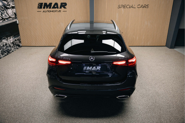 Mercedes-Benz GLC 300e 4MATIC AMG Line | Pano | Stoelverwarming | 360 camera | AMG Look |