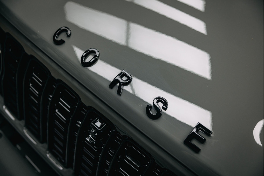 Jeep Wrangler Unlimited 4xe 380 Sahara | Corse Edition Custom made | Unieke kleur | Hybride |