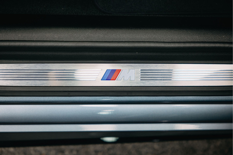 BMW 5 Serie 540i High Executive Edition | Pano | Head-Up | M-Sportpakket | Dealer Onderhouden |