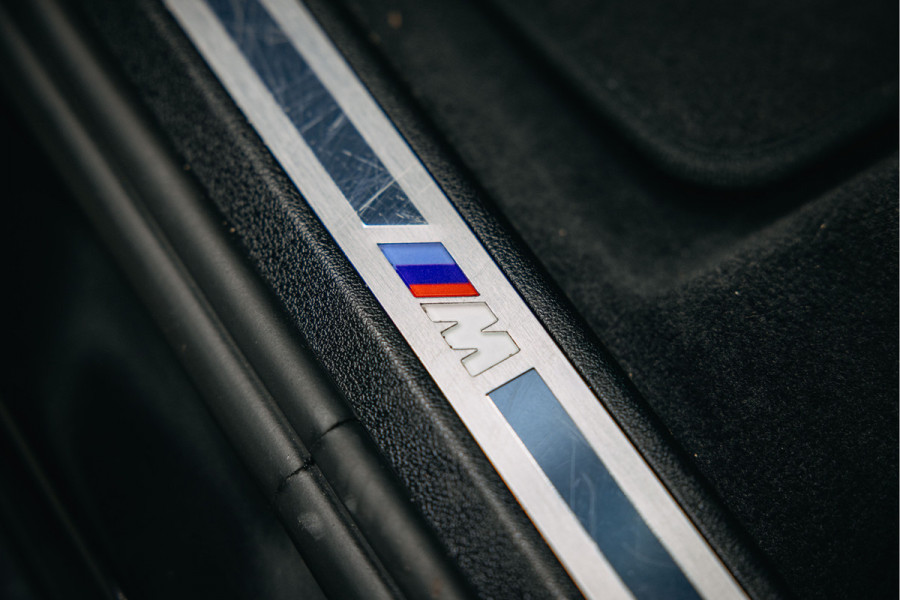 BMW X5 xDrive45e High Executive | Pano | Trekhaak | Luchtvering  | Stoelverwarming |