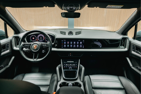 Porsche Cayenne 3.0 E-Hybrid | Pano |  stoelverwarming | Sport Chrono | 360 camera |