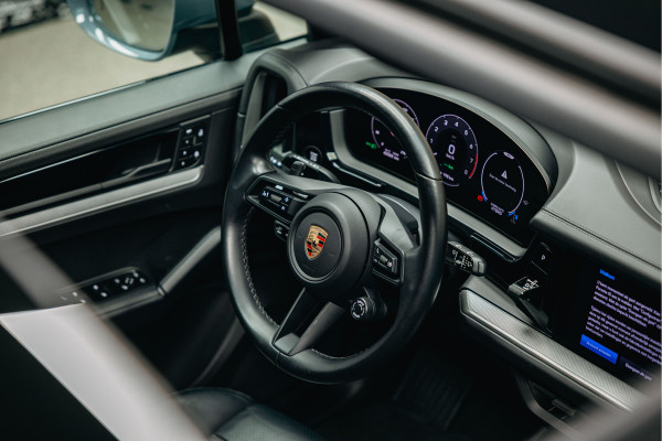Porsche Cayenne 3.0 E-Hybrid | Pano |  stoelverwarming | Sport Chrono | 360 camera |