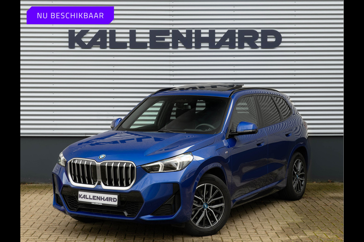 BMW X1 xDrive30e M-Sport - Pano - Trekhaak - Driving Ass Prof - Head-Up - Harman Kardon