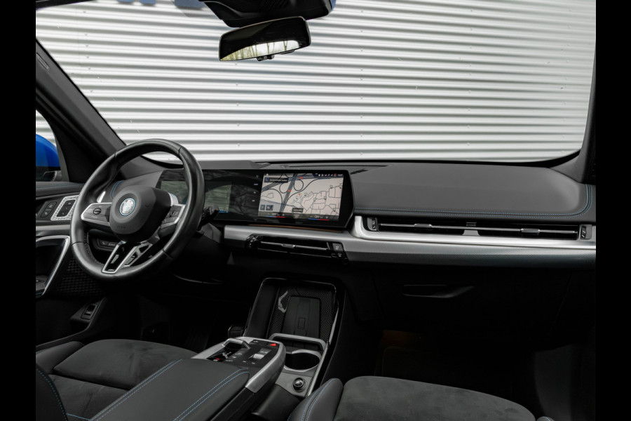 BMW X1 xDrive30e M-Sport - Pano - Trekhaak - Driving Ass Prof - Head-Up - Harman Kardon