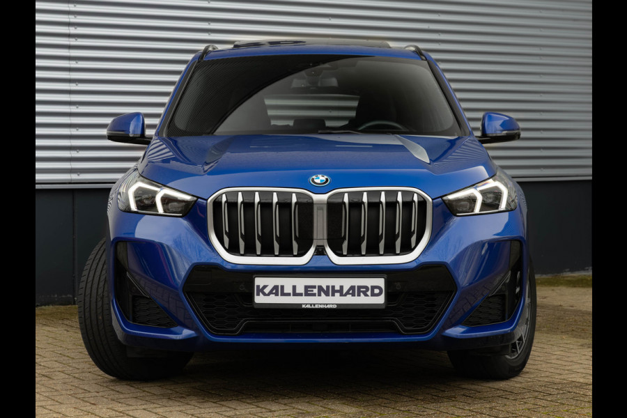 BMW X1 xDrive30e M-Sport - Pano - Trekhaak - Driving Ass Prof - Head-Up - Harman Kardon