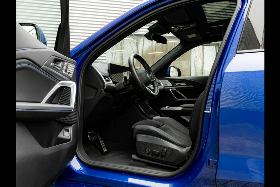 BMW X1 xDrive30e M-Sport - Pano - Trekhaak - Driving Ass Prof - Head-Up - Harman Kardon