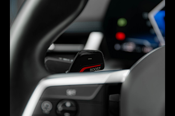 BMW X1 xDrive30e M-Sport - Pano - Trekhaak - Driving Ass Prof - Head-Up - Harman Kardon