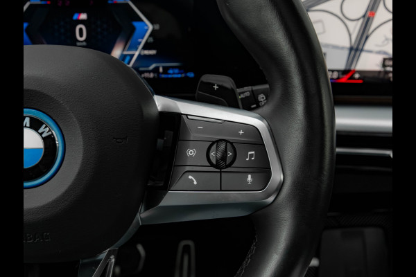 BMW X1 xDrive30e M-Sport - Pano - Trekhaak - Driving Ass Prof - Head-Up - Harman Kardon