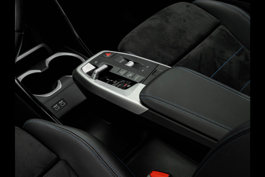 BMW X1 xDrive30e M-Sport - Pano - Trekhaak - Driving Ass Prof - Head-Up - Harman Kardon