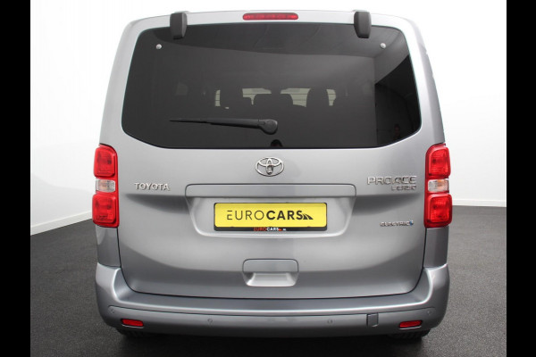 Toyota PROACE Electric Verso Luxury L2 8p PERSONENBUS | Navigatie | Apple Carplay/Android Auto | Climate Control | Lichtmetalen velgen | Cruise Control |