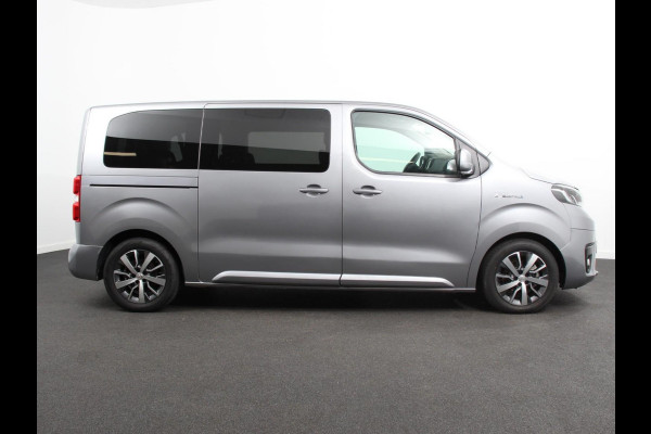 Toyota PROACE Electric Verso Luxury L2 8p PERSONENBUS | Navigatie | Apple Carplay/Android Auto | Climate Control | Lichtmetalen velgen | Cruise Control |