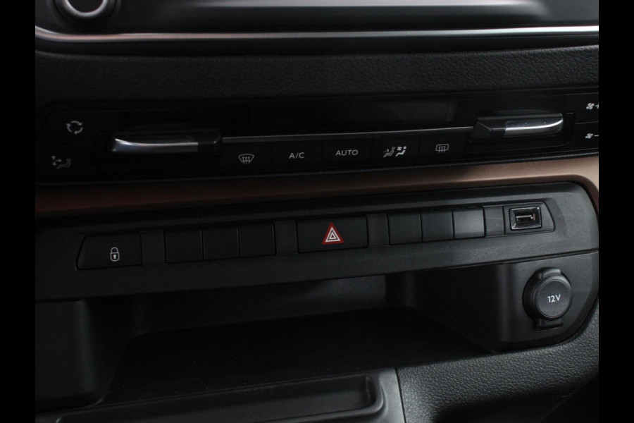 Toyota PROACE Electric Verso Luxury L2 8p PERSONENBUS | Navigatie | Apple Carplay/Android Auto | Climate Control | Lichtmetalen velgen | Cruise Control |