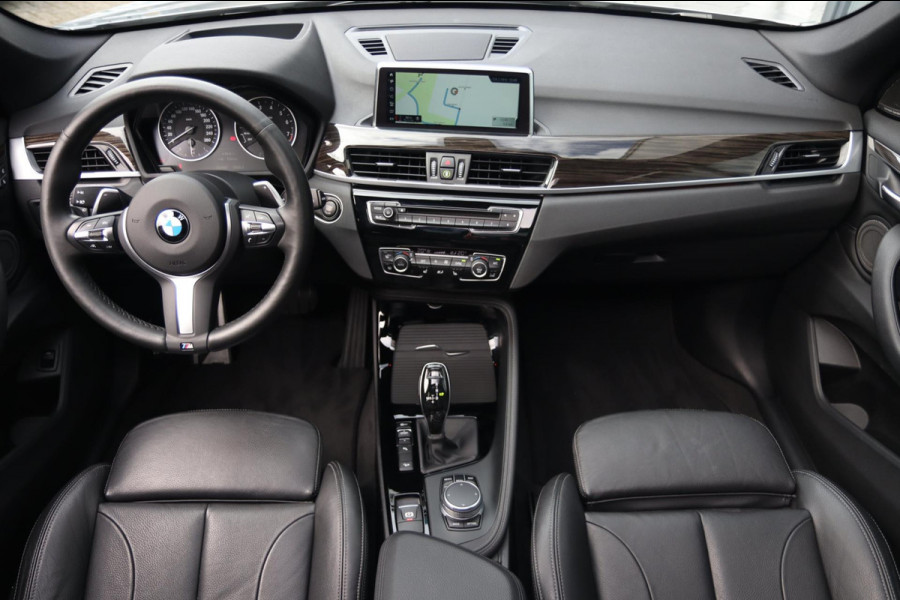 BMW X1 XDrive25i M Sport / PANODAK / HUD / KEYLESS / MEMORY / H&K / CAMERA