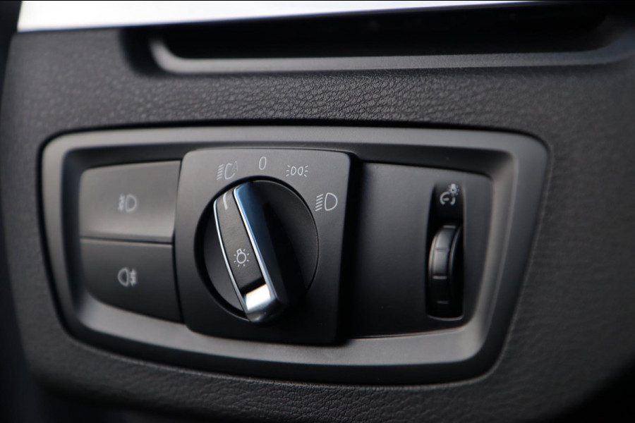 BMW X1 XDrive25i M Sport / PANODAK / HUD / KEYLESS / MEMORY / H&K / CAMERA