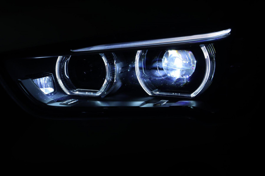 BMW X1 XDrive25i M Sport / PANODAK / HUD / KEYLESS / MEMORY / H&K / CAMERA