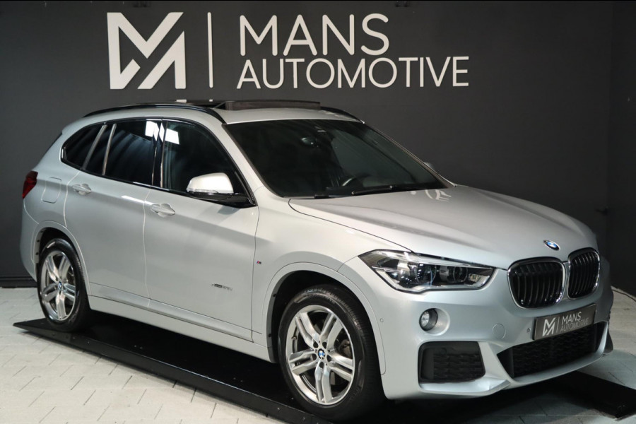 BMW X1 XDrive25i M Sport / PANODAK / HUD / KEYLESS / MEMORY / H&K / CAMERA