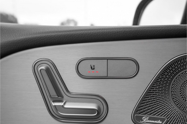 Mercedes-Benz GLE AMG 53 4MATIC+ Premium+ Night Pano HUD Luchtvering Trekhaak Stuurwielverw