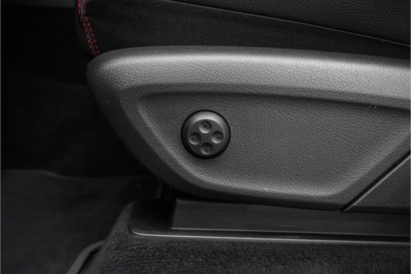 Mercedes-Benz GLE AMG 53 4MATIC+ Premium+ Night Pano HUD Luchtvering Trekhaak Stuurwielverw