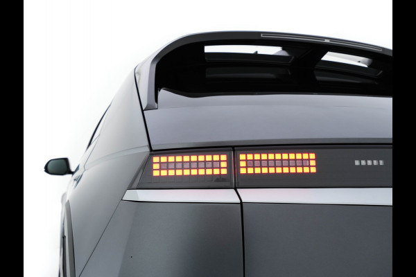 Hyundai IONIQ 5 Connect+ 73kWh [ 3-Fase ] {SOH-97%} (INCL-BTW) Aut *HEATPUMP | LEATHER | BOSE-AUDIO | FULL-LED | DIGI-COCKPIT | AMBIENT-LIGHT | DAB | SHIFT-PADDLES | HEAD-UP | NAVI-FULLMAP | KEYLESS | CAMERA | HEATED-COMFORTSEATS | ...