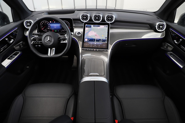 Mercedes-Benz GLC 400e AMG 4-Matic | 381PK | Head-up | Massage | Burmester | Sfeerverlichting | Digital-light | Stoelventilatie | Memory | Air-bal