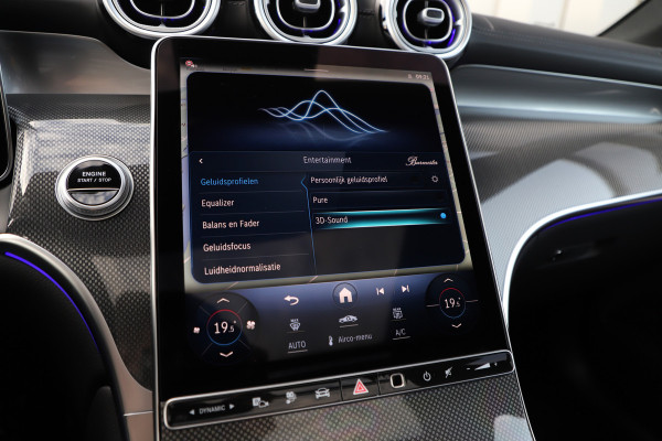 Mercedes-Benz GLC 400e AMG 4-Matic | 381PK | Head-up | Massage | Burmester | Sfeerverlichting | Digital-light | Stoelventilatie | Memory | Air-bal