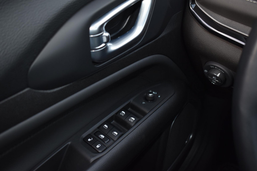 Jeep Compass 1.5T e-Hybrid S Aut. | Leder | LED | Stoelverw. | 360 Camera | Navi | Incl. garantie