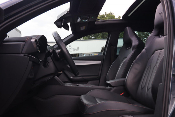 CUPRA Formentor 1.5 TSI / PANODAK / KUIPSTOELEN / MEMORY / CAMERA / LEDER / KEYLESS