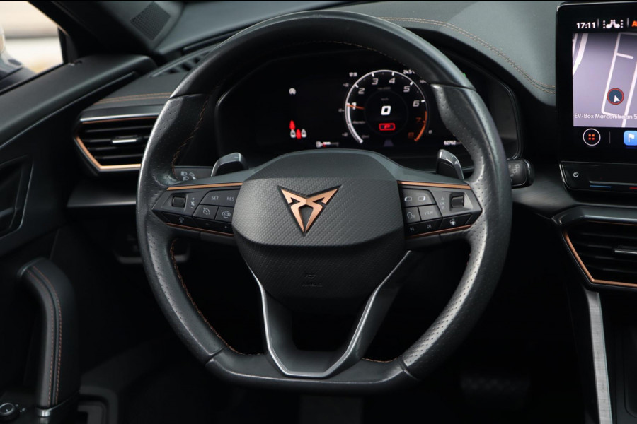 CUPRA Formentor 1.5 TSI / PANODAK / KUIPSTOELEN / MEMORY / CAMERA / LEDER / KEYLESS