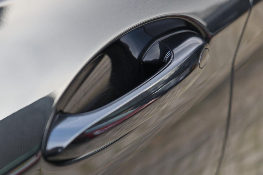 BMW X3 XDrive30i M Sport / PANODAK / HUD / MEMORY / DODEHOEK / KEYLESS