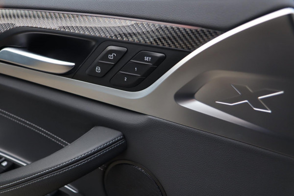 BMW X3 XDrive30i M Sport / PANODAK / HUD / MEMORY / DODEHOEK / KEYLESS