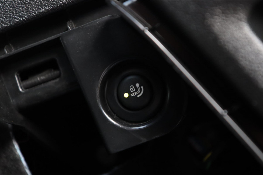 BMW X3 XDrive30i M Sport / PANODAK / HUD / MEMORY / DODEHOEK / KEYLESS