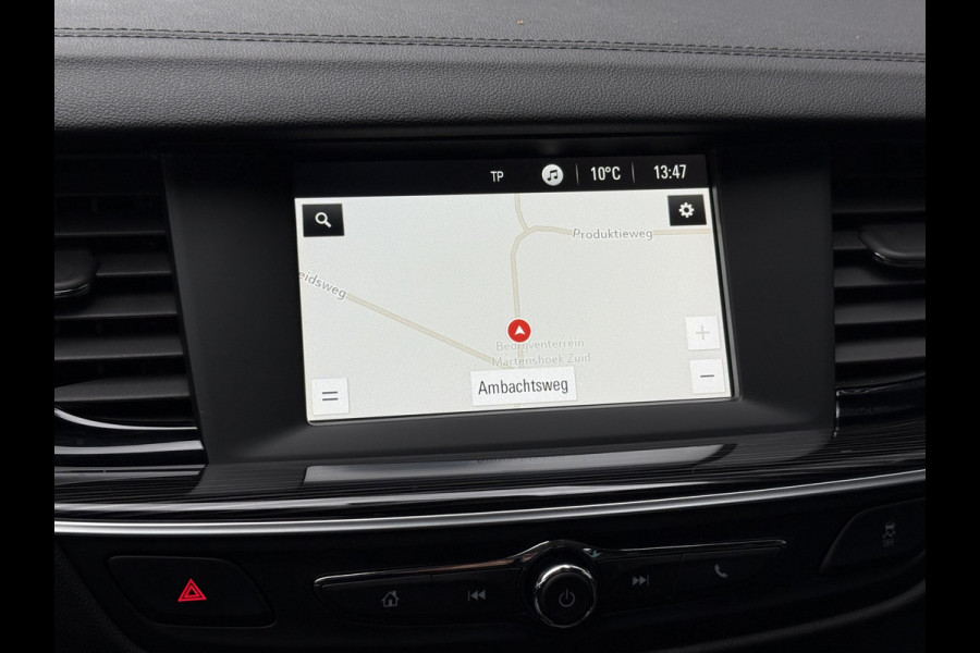 Opel Insignia Sports Tourer BWJ 10-2020 | 1.5T 165PK Business Executive | LEER | TREKHAAK | STOELVERW | NAVI | CLIMA | CARPLAY | PDC | PRIVACY GLASS |