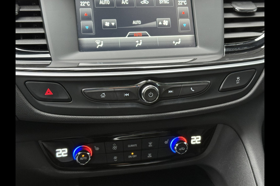 Opel Insignia Sports Tourer BWJ 10-2020 | 1.5T 165PK Business Executive | LEER | TREKHAAK | STOELVERW | NAVI | CLIMA | CARPLAY | PDC | PRIVACY GLASS |