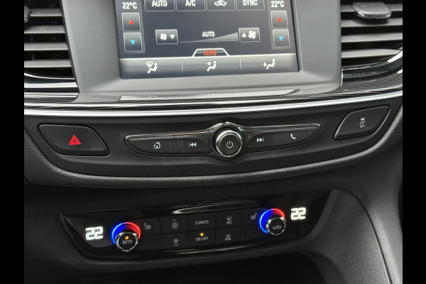Opel Insignia Sports Tourer BWJ 10-2020 | 1.5T 165PK Business Executive | LEER | TREKHAAK | STOELVERW | NAVI | CLIMA | CARPLAY | PDC | PRIVACY GLASS |