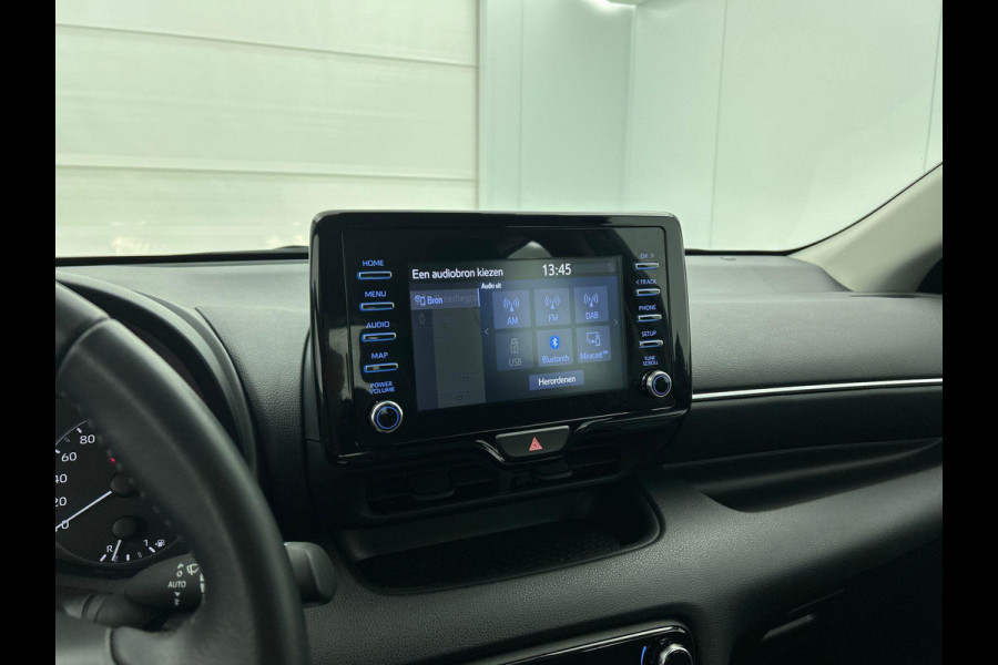 Toyota Yaris 1.5 Hybrid Automaat Active | Airco | Navigatie | Apple Carplay/Android Auto | Camera Achter | Adaptive Cruise Control