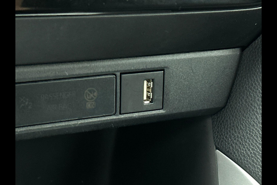 Toyota Yaris 1.5 Hybrid Automaat Active | Airco | Navigatie | Apple Carplay/Android Auto | Camera Achter | Adaptive Cruise Control