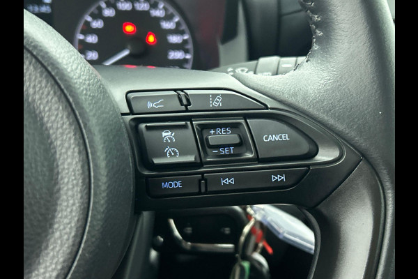 Toyota Yaris 1.5 Hybrid Automaat Active | Airco | Navigatie | Apple Carplay/Android Auto | Camera Achter | Adaptive Cruise Control