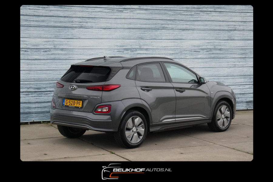 Hyundai Kona EV Premium 64 kWh Headup Camera Carplay Cruise