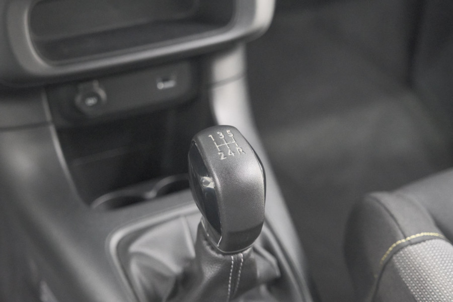 Citroën C3 PureTech 82 Feel Edition | Trekhaak | Apple Carplay | Climate Control