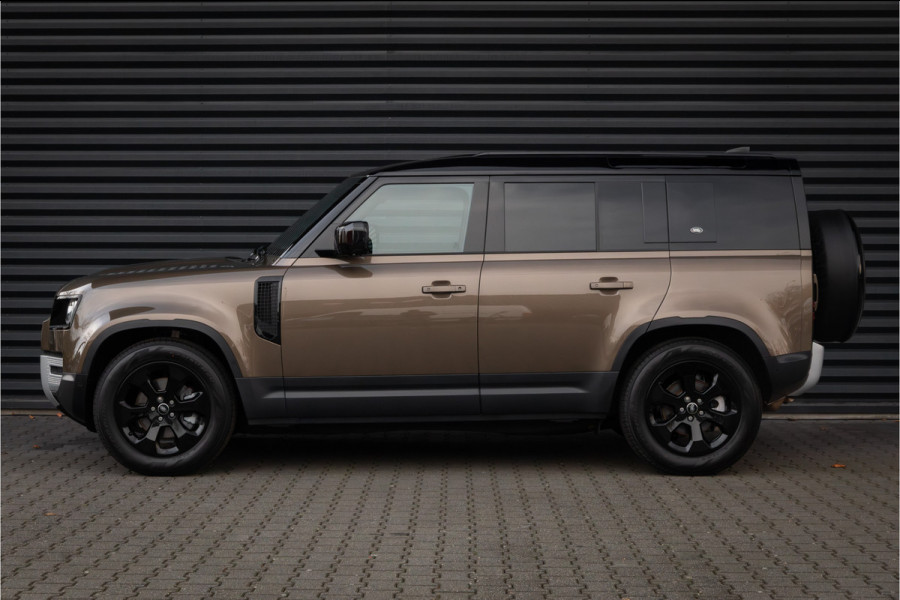 Land Rover Defender 110 3.0 D250 S Standkachel - Black Pack