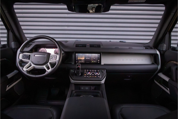 Land Rover Defender 110 3.0 D250 S Standkachel - Black Pack