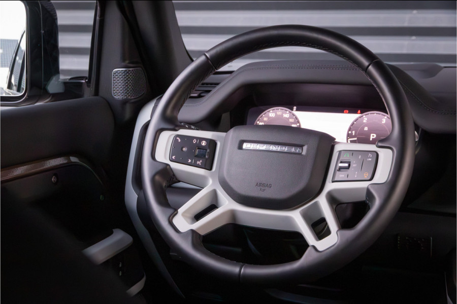 Land Rover Defender 110 3.0 D250 S Standkachel - Black Pack