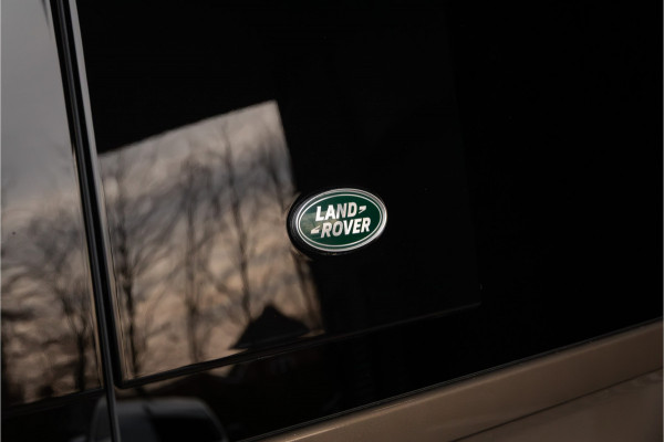 Land Rover Defender 110 3.0 D250 S Standkachel - Black Pack