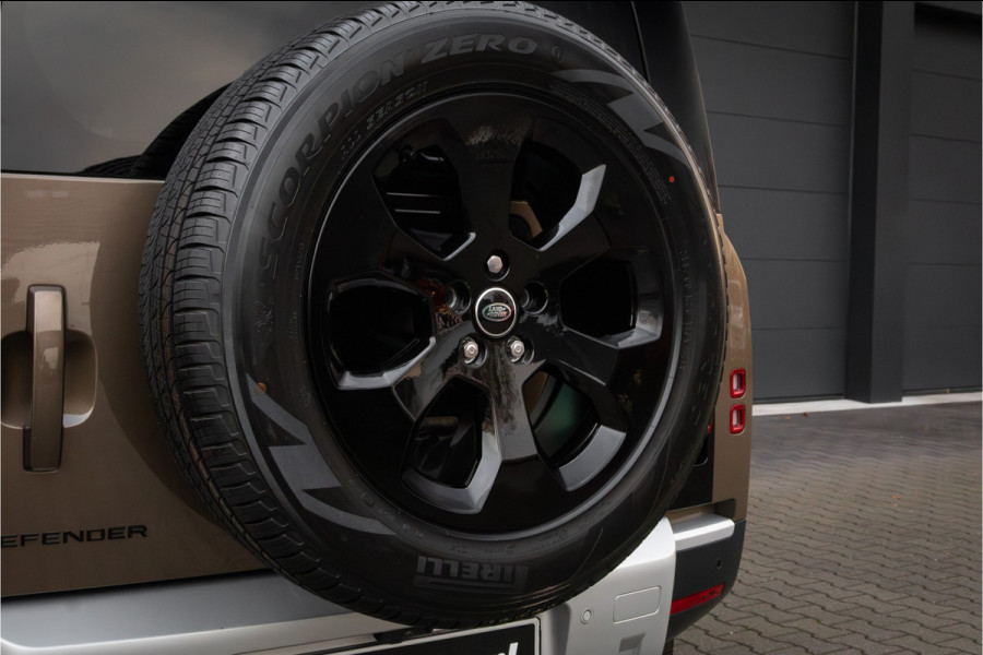 Land Rover Defender 110 3.0 D250 S Standkachel - Black Pack
