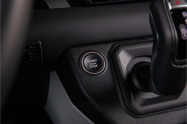 Land Rover Defender 110 3.0 D250 S Standkachel - Black Pack