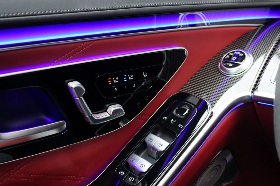 Mercedes-Benz S-Klasse AMG 63 S E Performance | 802pk | Carbon | Achterasbesturing | Distronic+ | Chauffeurspakket | Entertainment Achter | Stoelventilatie | Zonweringspakket | Vlakkenverwarming | Kuitmassage | Burmester High End 4D |