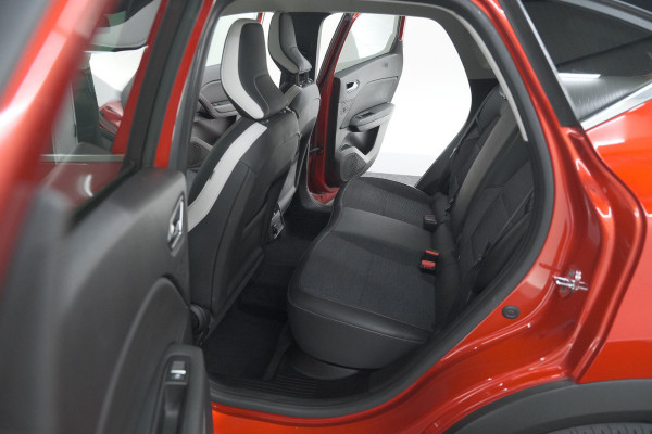 Renault Captur TCe 100 Intens | Camera | Navigatie | Parkeersensoren | Apple Carplay