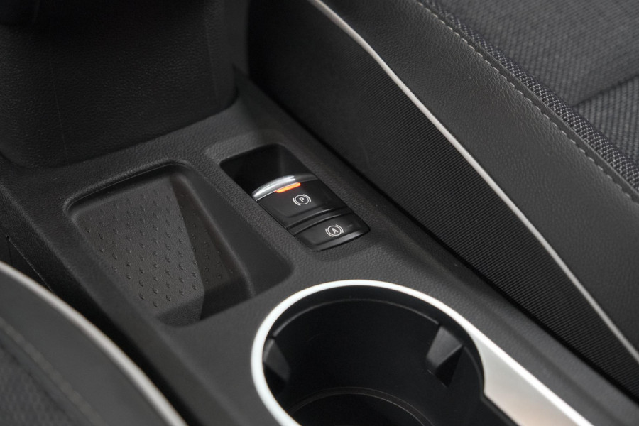 Renault Captur TCe 100 Intens | Camera | Navigatie | Parkeersensoren | Apple Carplay